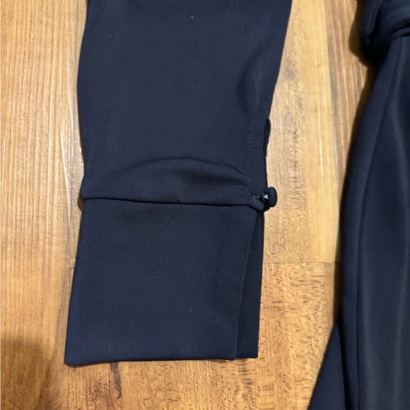 Ann Taylor Wrap Dress in Navy Size 8 petite like new - Picture 4 of 5